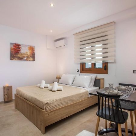 M&E Apartments CCharaki Exterior foto